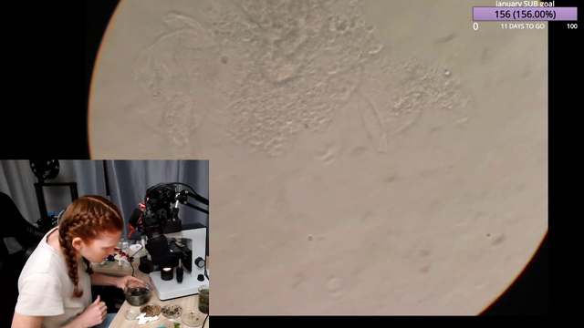 chemist gets jumpscare from petri dish organism