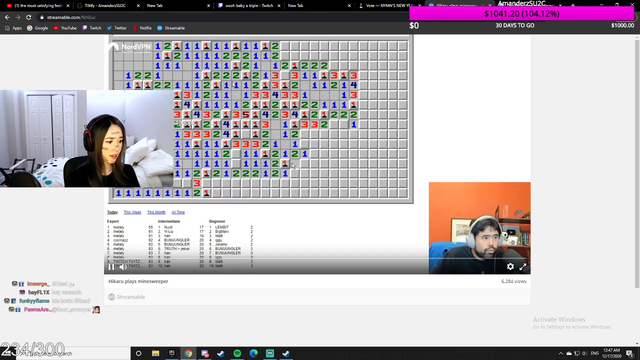 Zoomer doesn't know what Minesweeper is