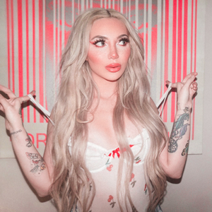 Caroline_Burt