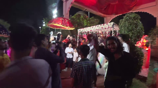 Jay witnesses an Indian wedding in Jaipur