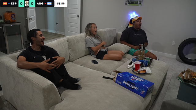 Manchild pisses himself during watch party