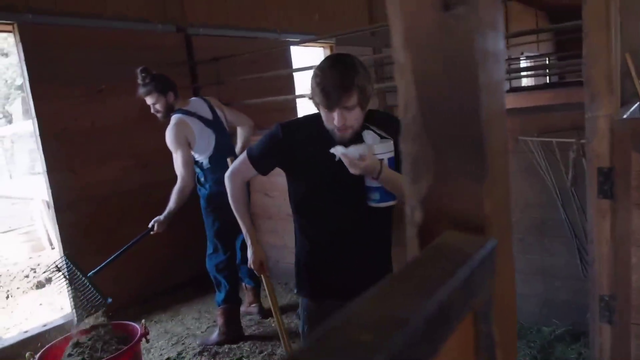 Mainfang crying over manual labor quite literally
