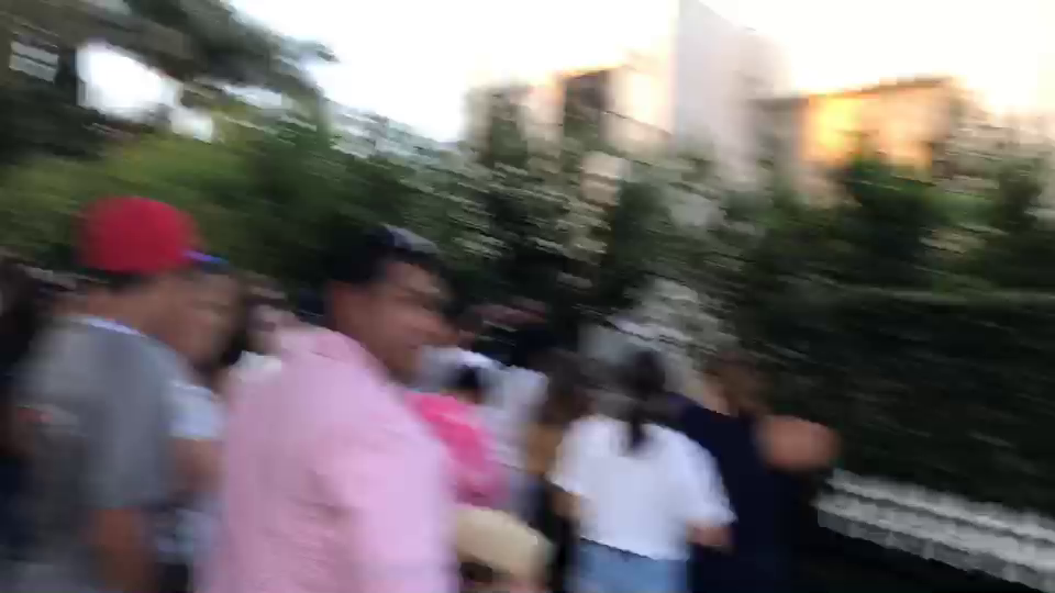 Glink starts a chant.