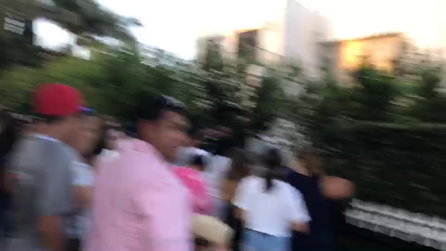 Glink starts a chant.