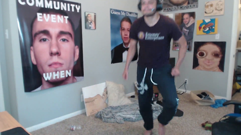 45 year old manchild takes a break from his Fortnite game to do this...