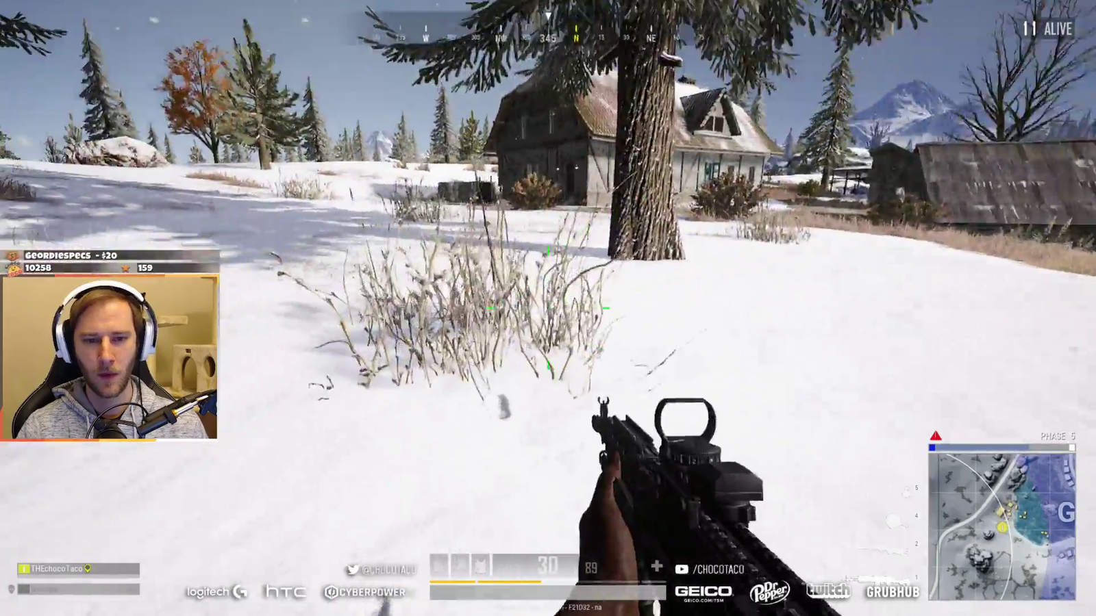 Chocotaco uses footprints to track and surprise his enemy