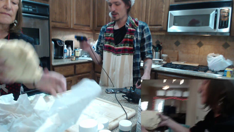 Trainwrecks taught Soda's Mom how to cook
