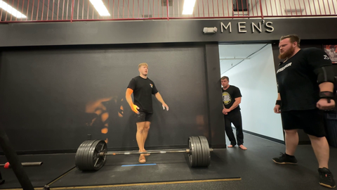 Arrav puts up 700