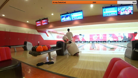 Japanese Bowling Pin falls over and cant get back up