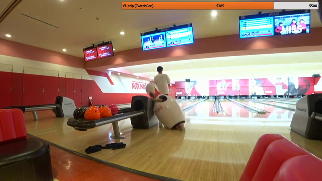 Japanese Bowling Pin falls over and cant get back up
