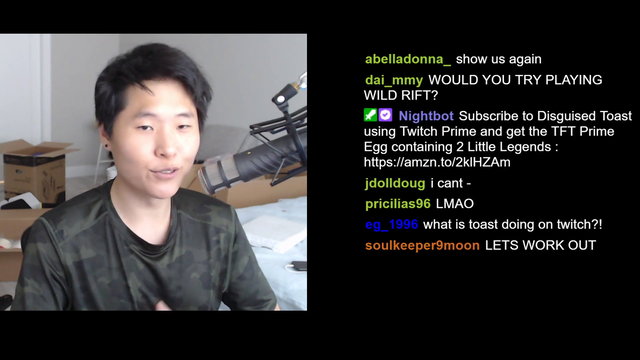 DisguisedToast undresses on Twitch