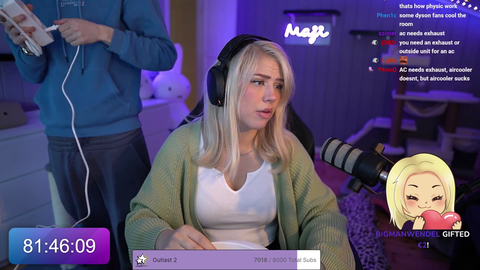 Cat Attempts to Pants Streamer