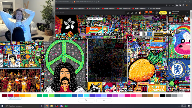 xQc on d*ath threats recieved from r/place (RANT)
