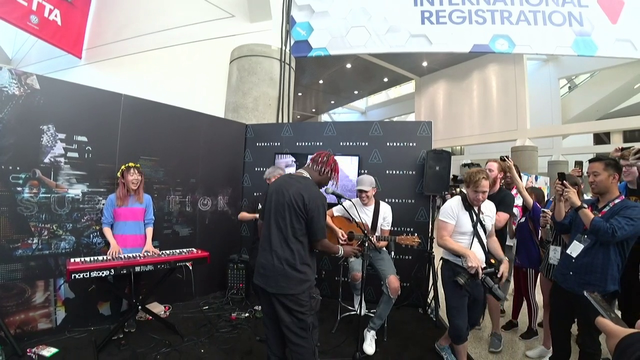 LIL Yachty performs with LilyPichu, Albert and TJ, forgets his own lyrics.