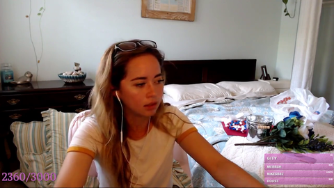 Maya talks to a fan