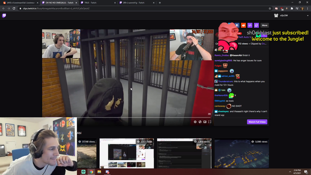 xQcOW - x calling out azan