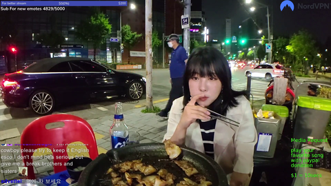 Busan Demon gets an IRL anonymous donation