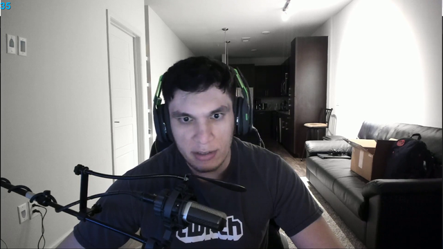 train has had enough of squadW