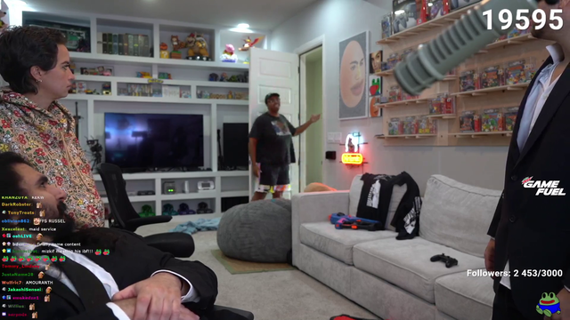 Amouranth arrives at Mizkifs mansion
