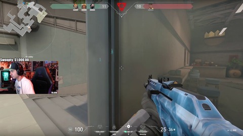 summit practicing crosshair placement.