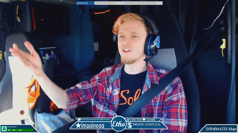 Streamer stops Kids from playing on the interstate