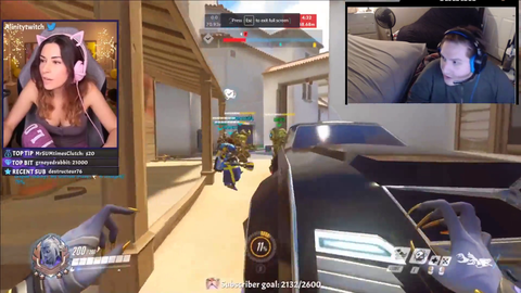 E X P OMEGALUL S E D HER