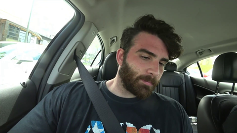 WillNeff wants to visit the Spanish-speaking GTA V roleplay servers as American tourists