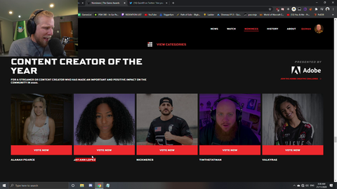 Quin69 Checking Content Creator Game Awards