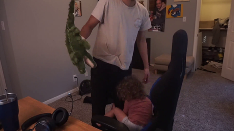 erobb221 teaching Emmy how to treat mama TRUEING