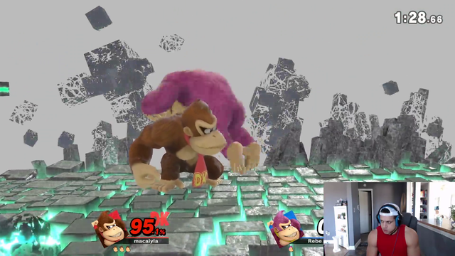 After an entire hour of trying to hit a single "combo", Tyler1 finally does it.