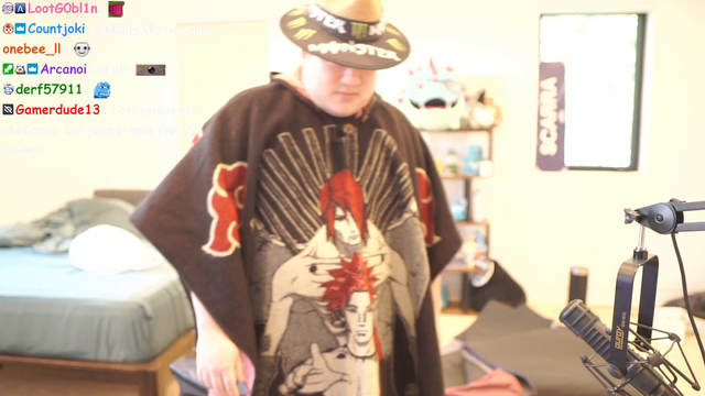 Scarra got a new hat