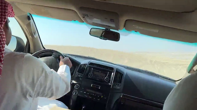 Castro going down a huge dune at 100kmph