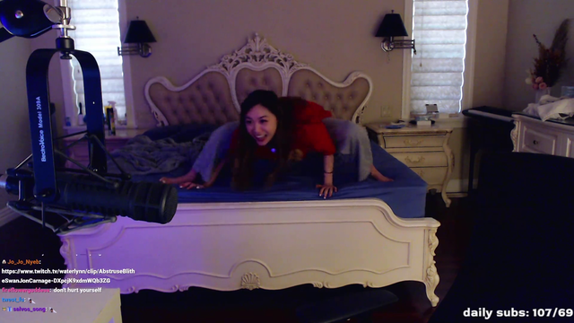 Fanfan does the crab