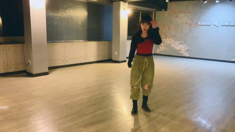 Korean dancer from "Just a Simp" nails Gillette dance first try