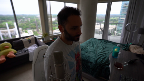 Reckful gets rekt by random viewer over his outfit