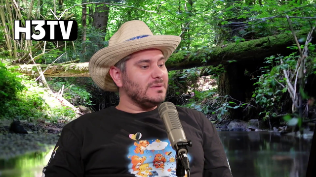 H3H3 shows the headquarters of the gambling site, Train and xQc gets defensive