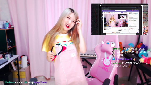 Korean Strimmer Doesn't Want To Be Cute