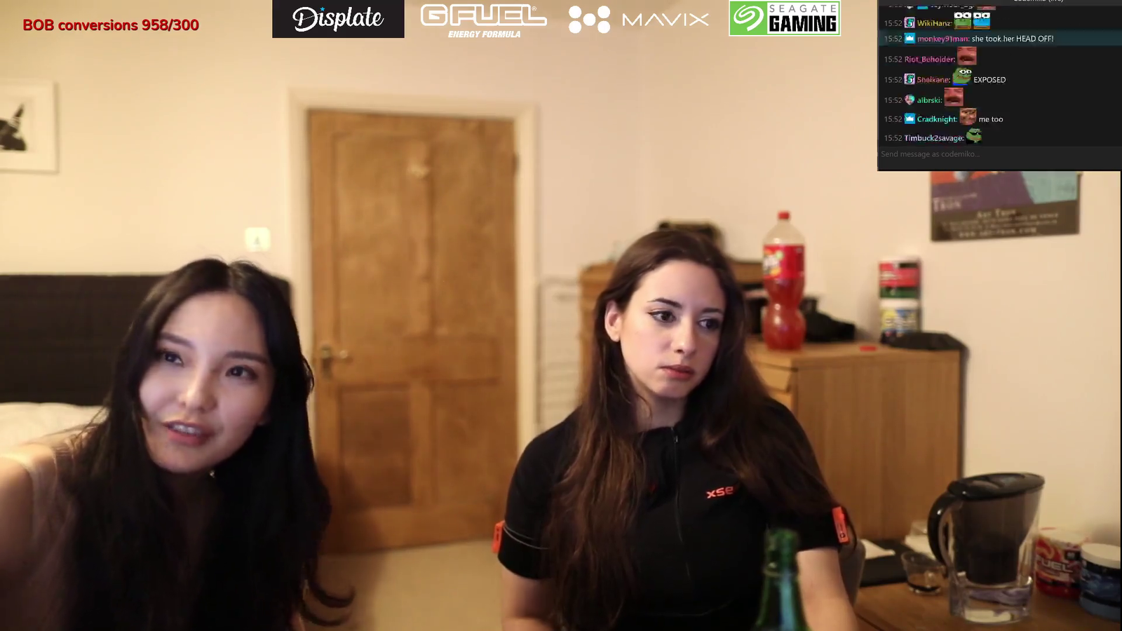 Anita doesn't close her DM's.