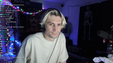 Poke changes name to xQc's [redacted] in csgo