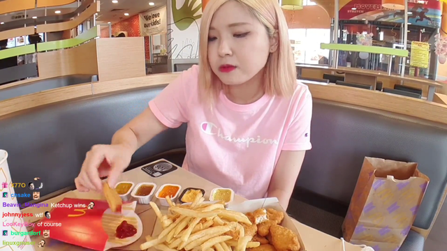Hachubby tries BTS meal and ALL the sauces