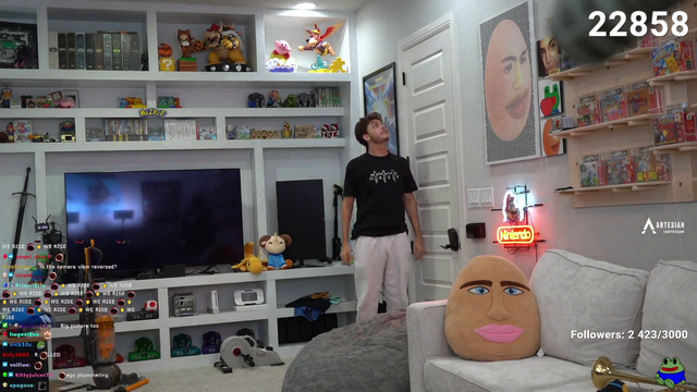 Mizkif is short