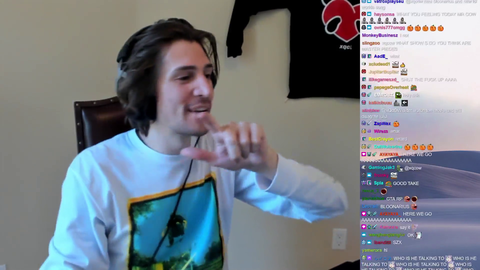 xQc impersonating marvel heros