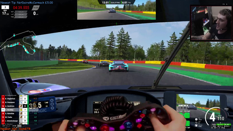 Streamers teammate brake his finger in qualy