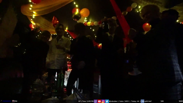 Japan Streamer Robcdee Goes to a Host Club