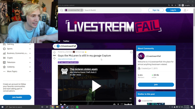 xQc calls Adept stupidly crazy, dumb and unhinged