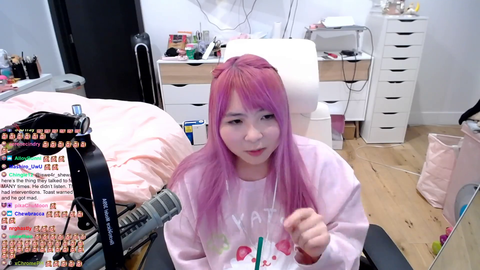 Fed unlocked Yvonne's phone without permission and wrote a message in chat to change the narrative