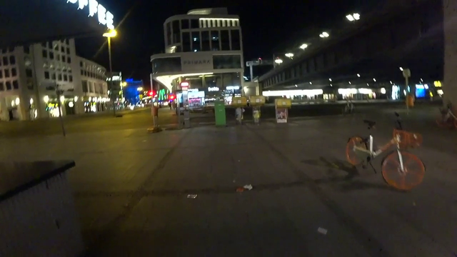 Esfand updates Sliker's uber while he's still in it