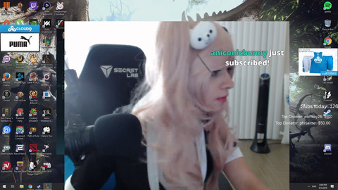 Sneaky's newest cosplay Kreygasm