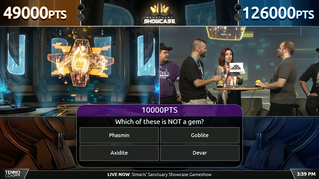 Competitor interrupts the Warframe developer quiz show