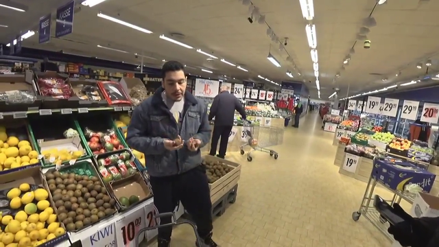 Greek hits Malena D: